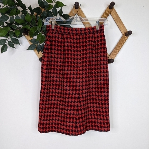 Vintage JH Collectibles Houndstooth Knee Length A-Line Midi Skirt - Picture 2 of 7